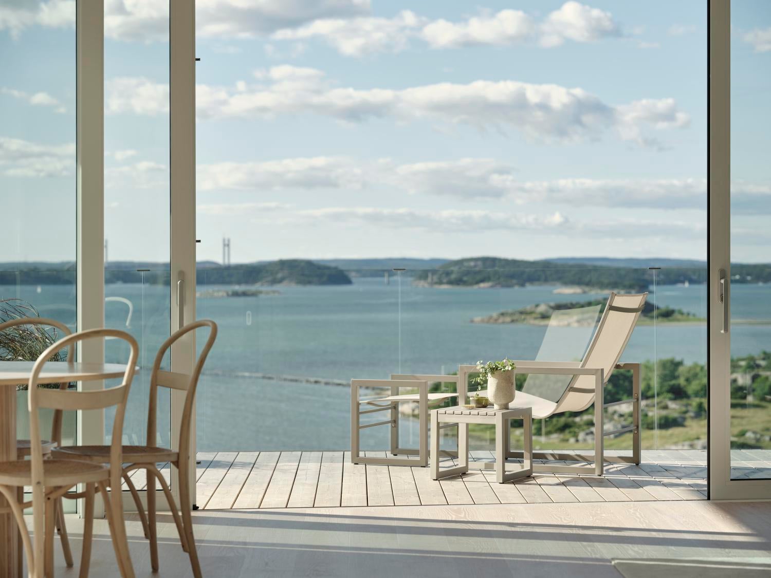 Vevi Fußhocker Khaki/Off-white