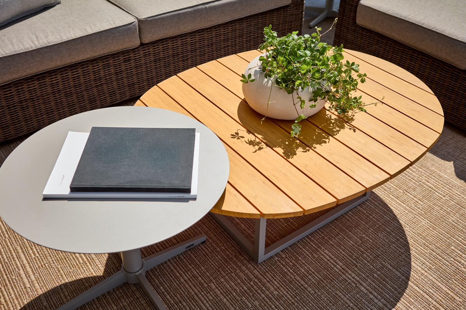 Olive Loungetisch Khaki/Bamboo