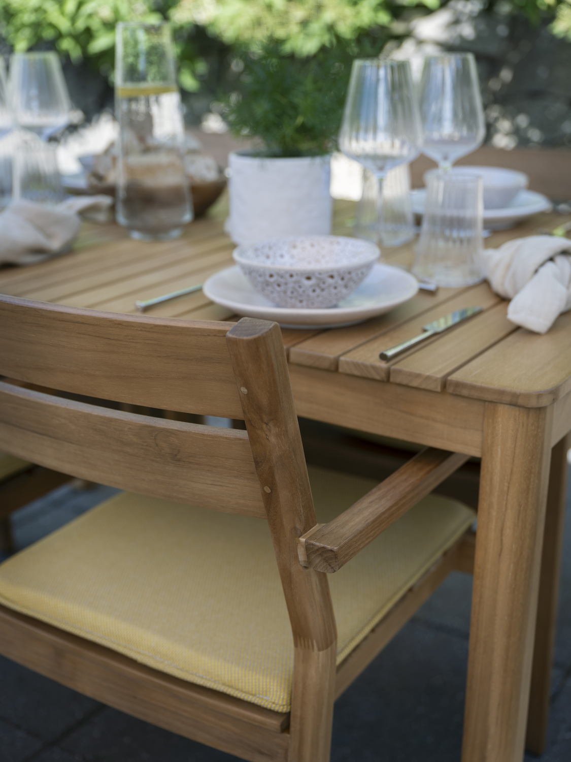Delia Teak Diningsessel Natur