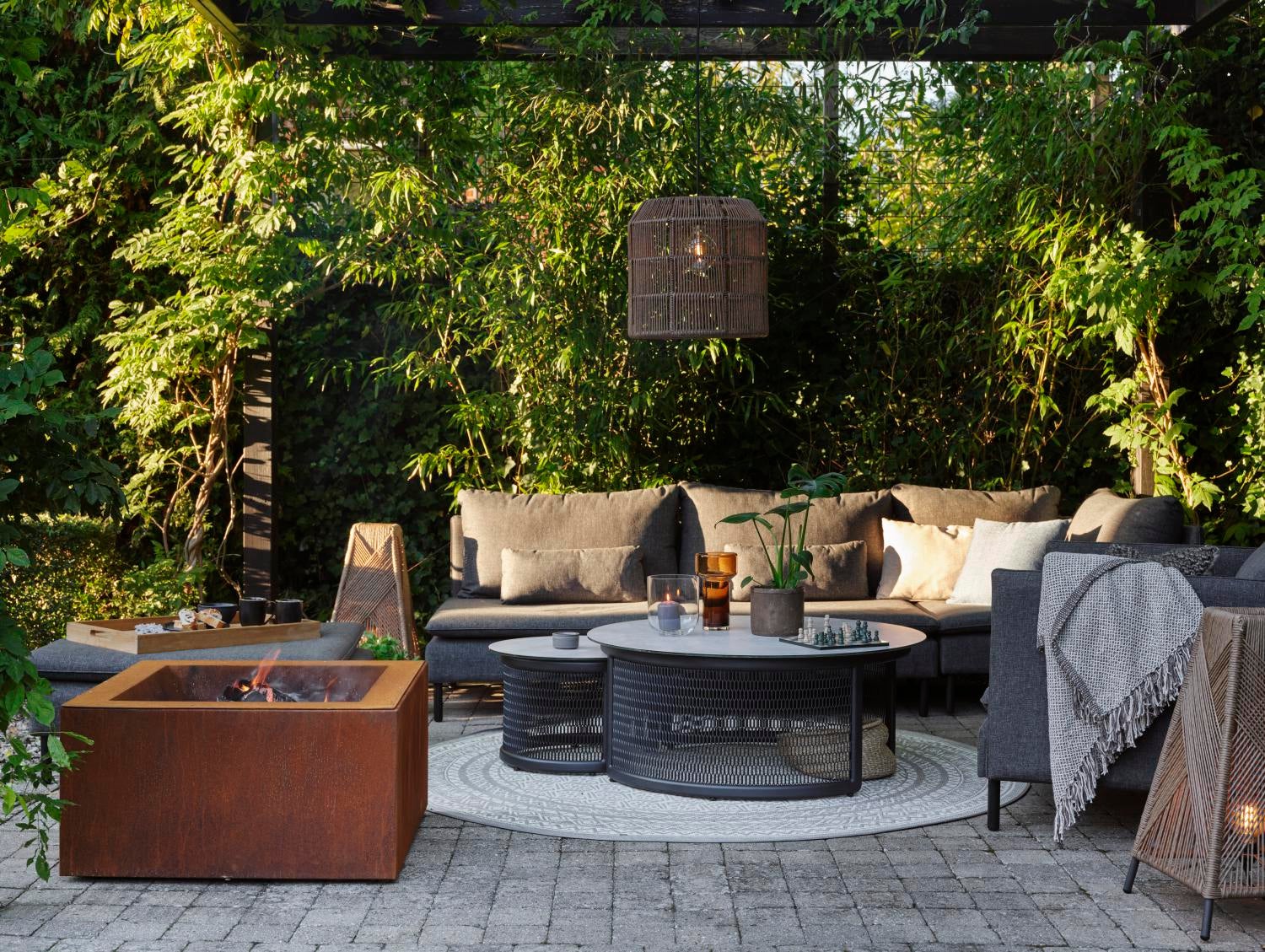 Callisto Rückenkissen  Schwarz/Onyx