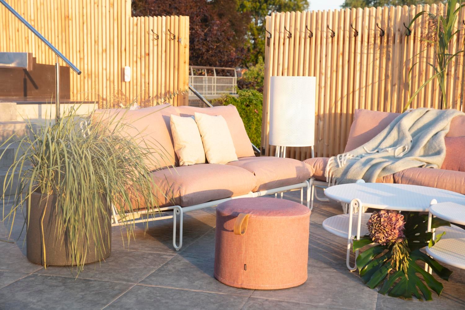 Blixt Loungetisch Weiß