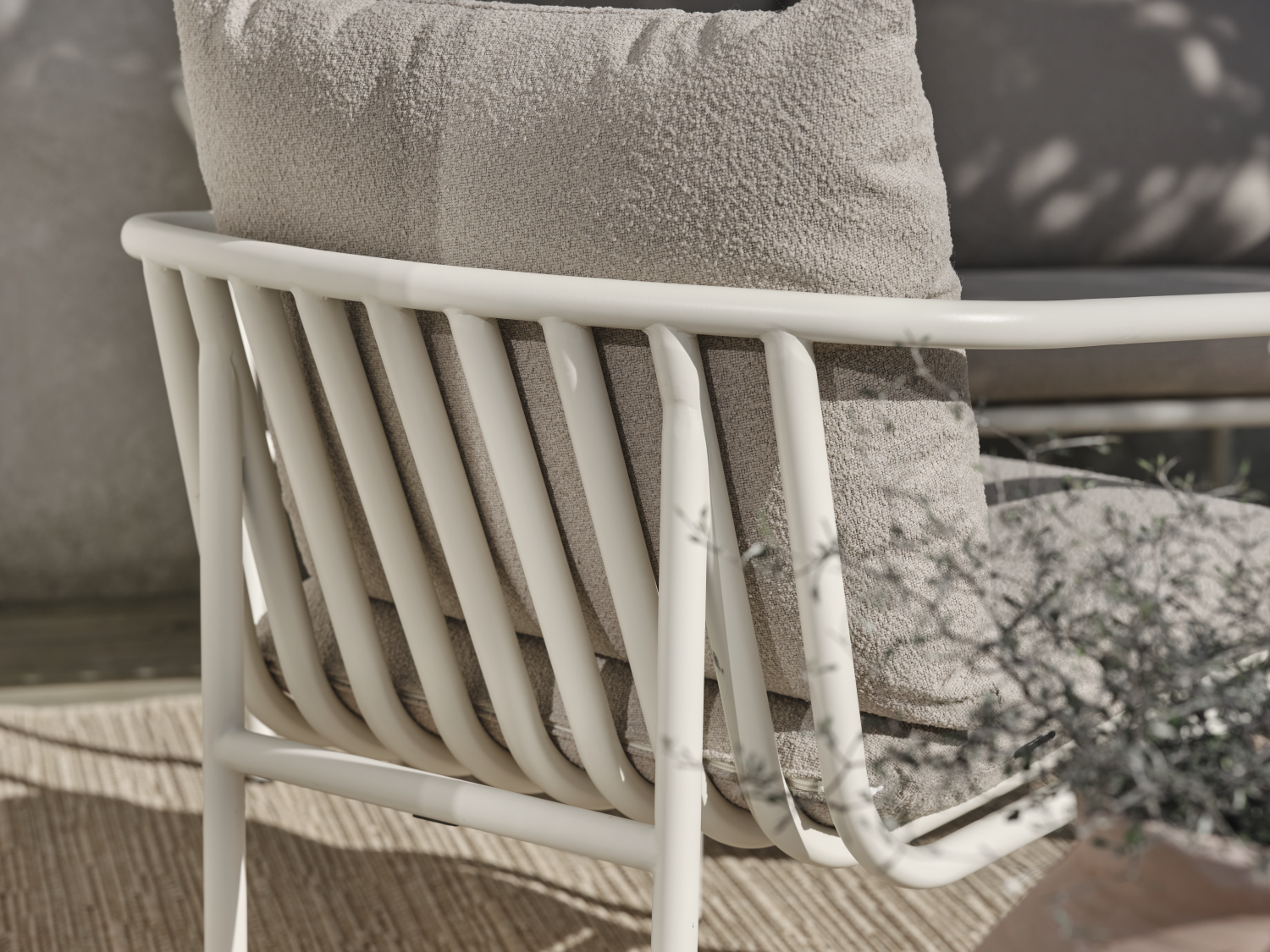 Bendt Sessel Pearl White/Teddy Beige