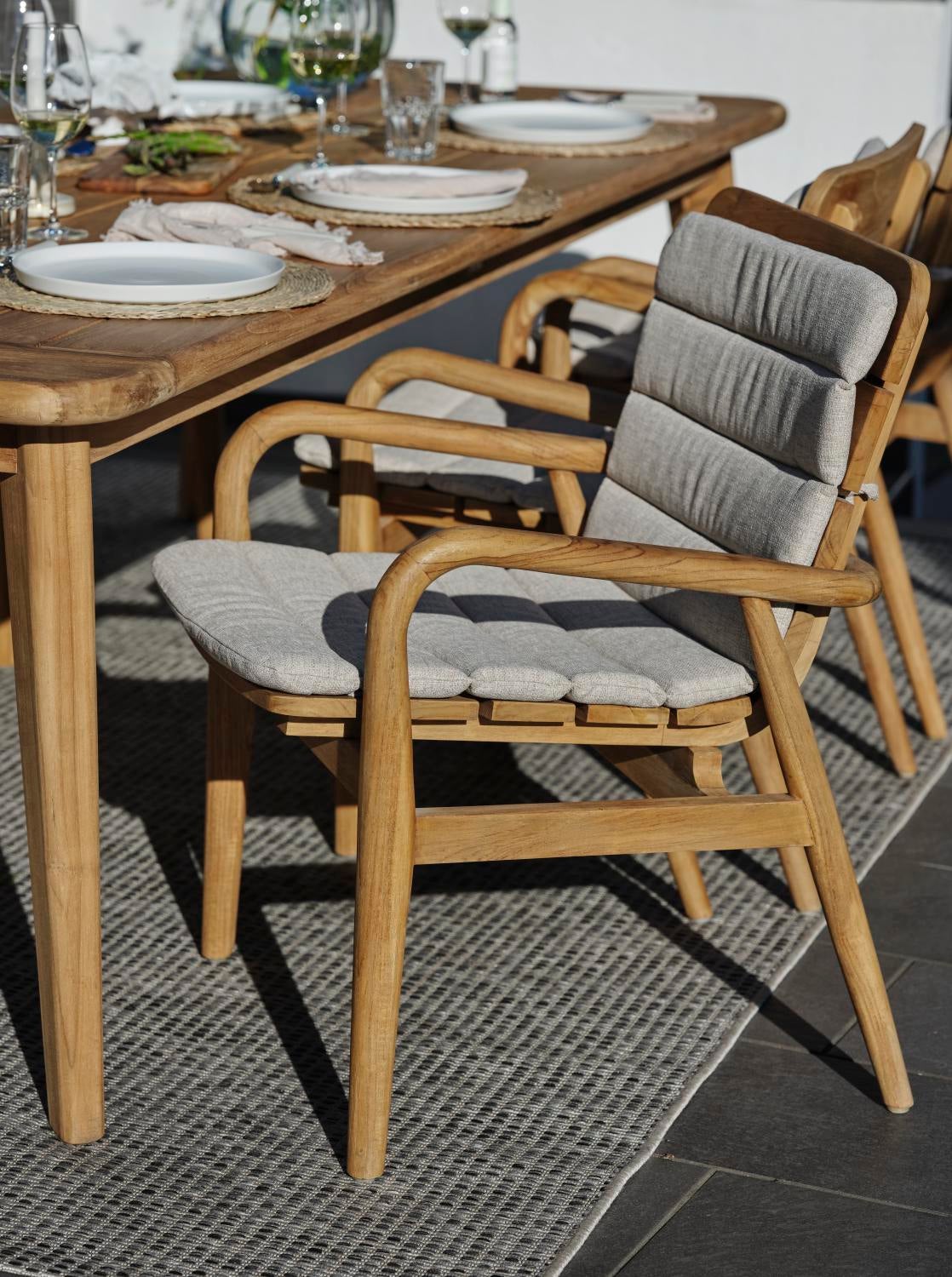 Lilja Diningsessel Natur