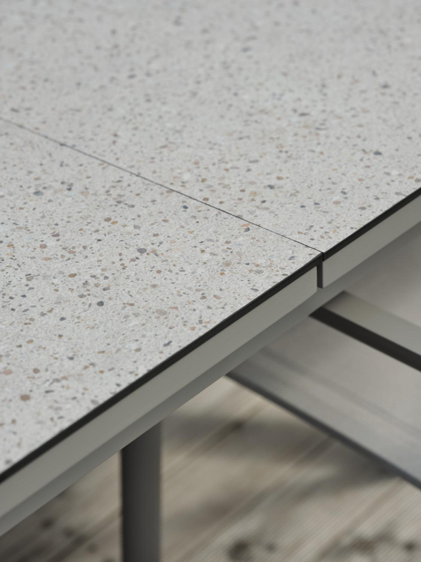 Hillmond Esstisch Khaki/Terrazzo