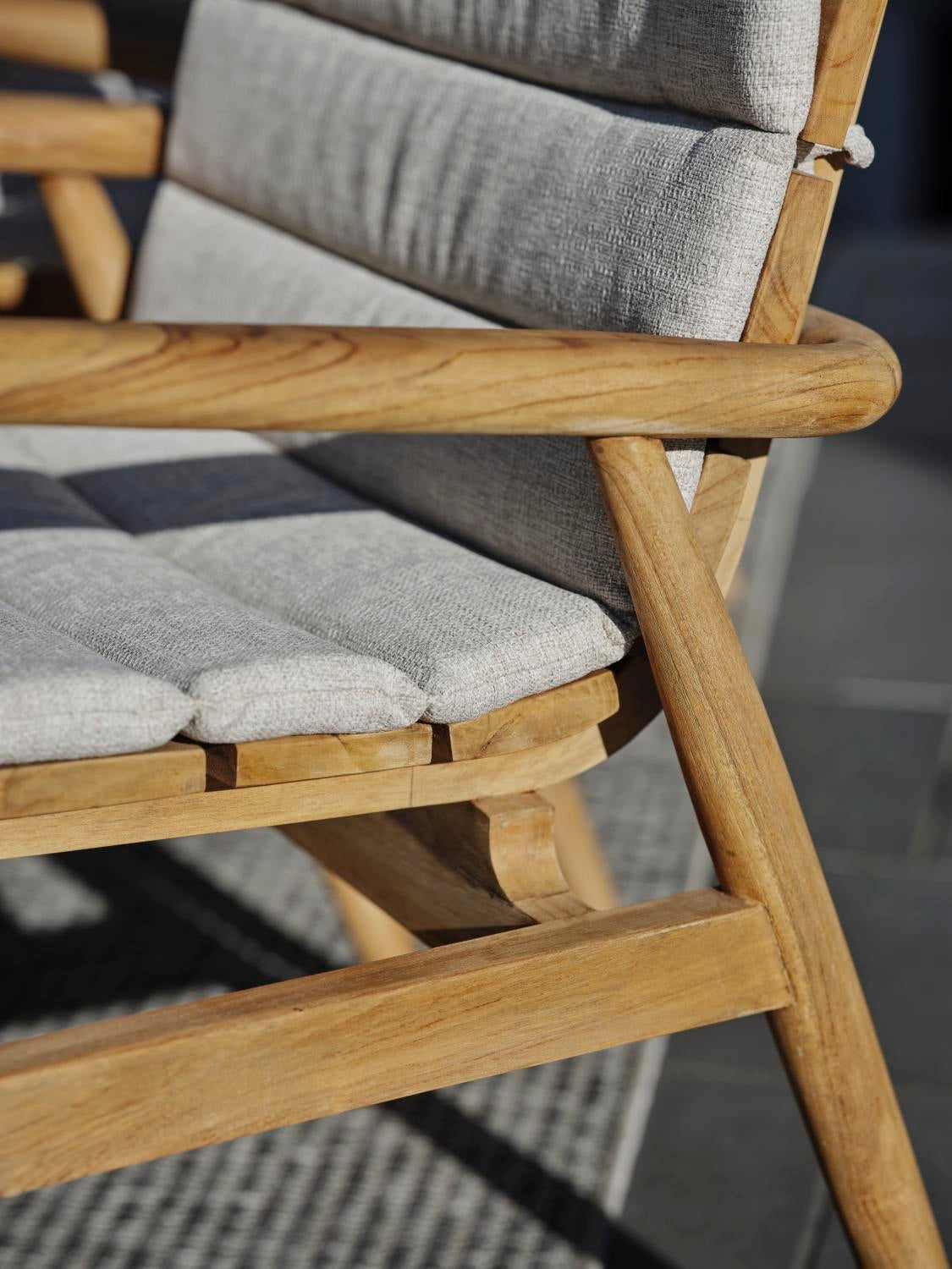 Lilja Diningsessel Natur