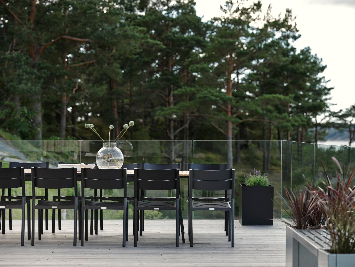 Naos Esstisch Schwarz/teak