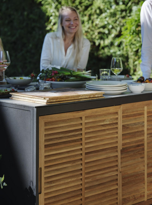 Fornax Outdoorküche Schwarz/teak