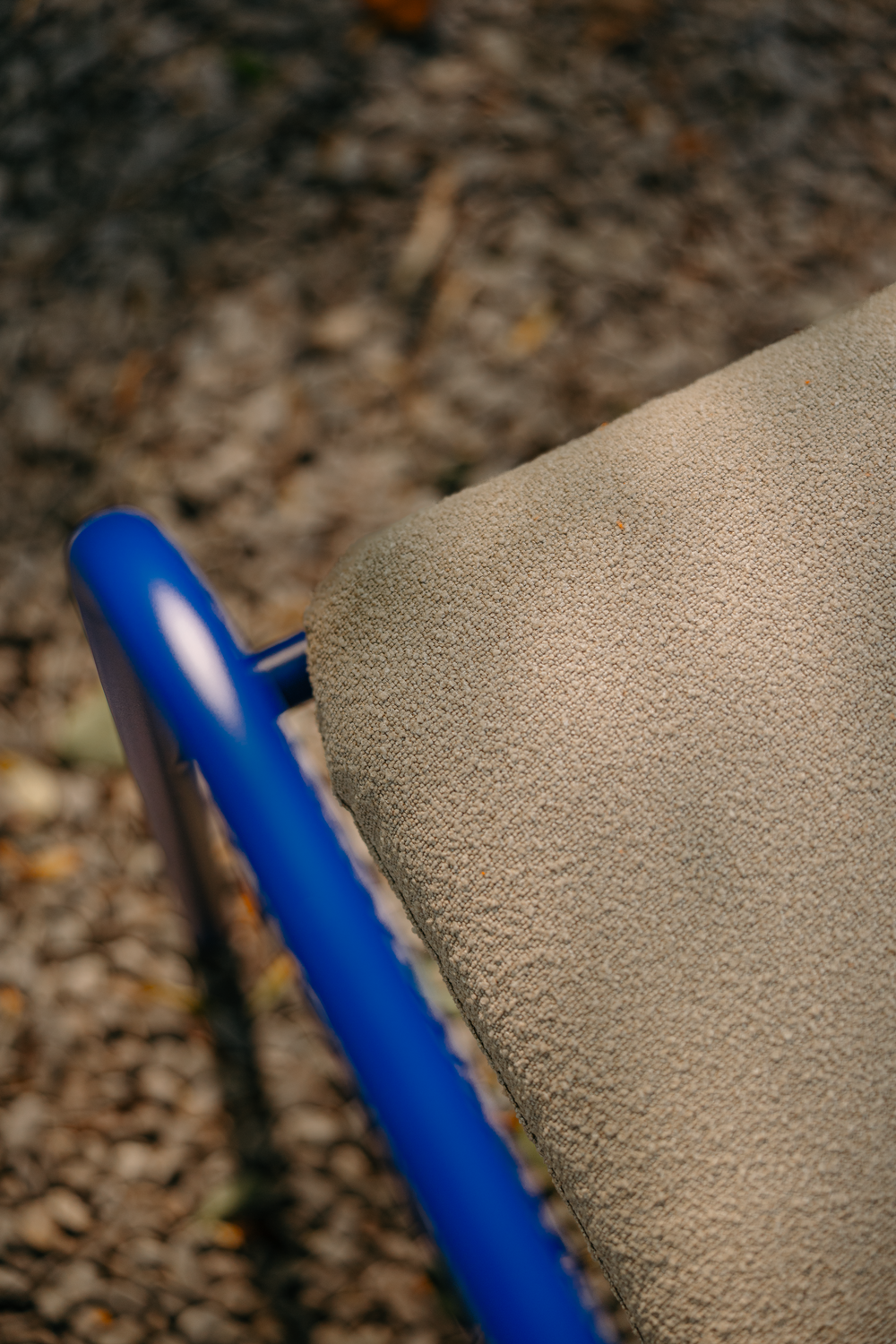 Bendt Sessel Indigo Blue/Teddy Beige