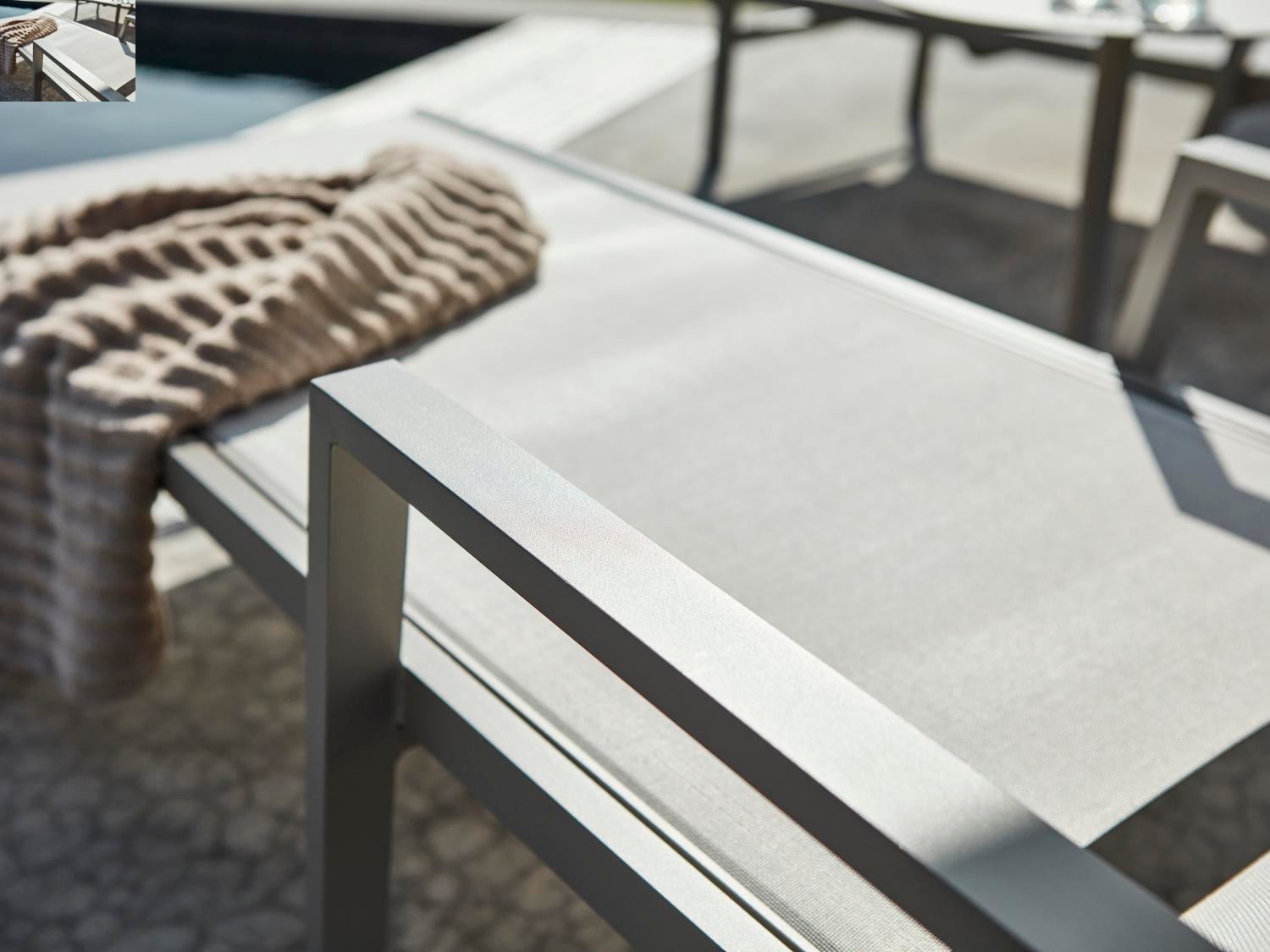 Leone Liege Khaki/Off-white