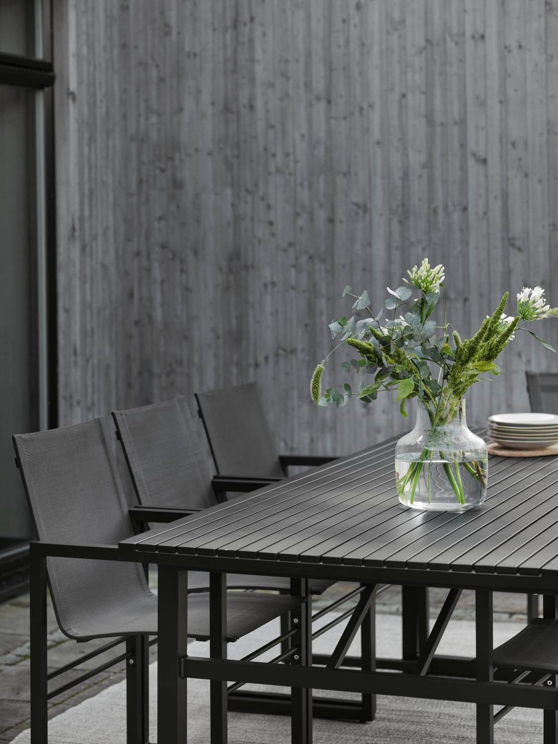 Vevi Esstisch Schwarz