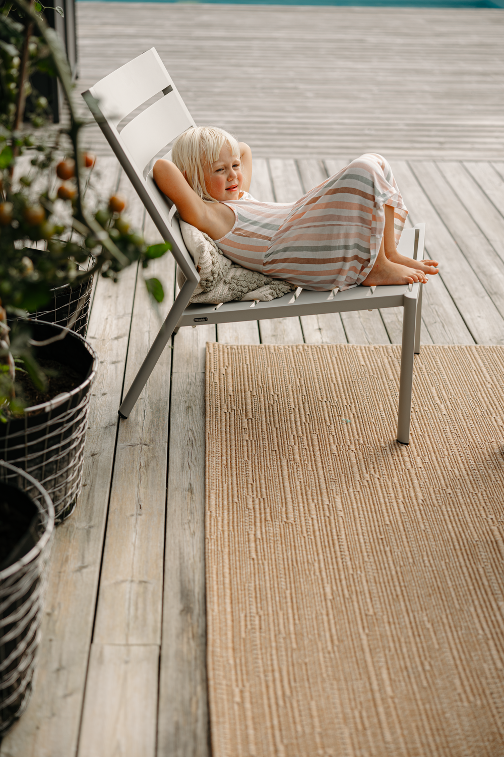 Delia Loungesessel Light Grey