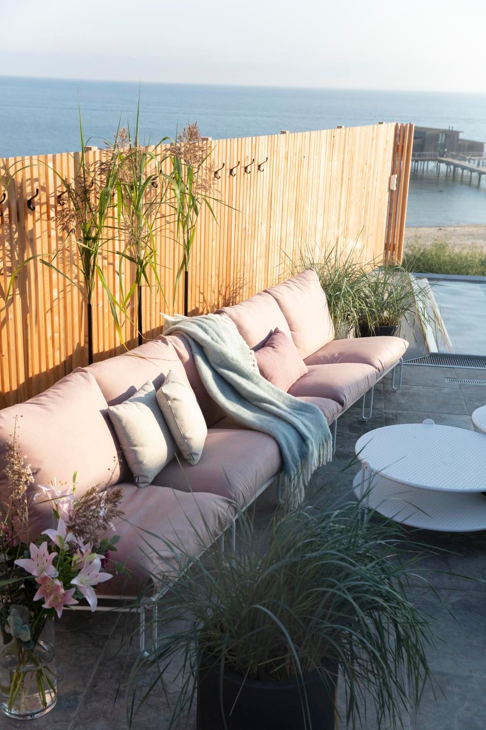 Blixt Loungetisch Weiß